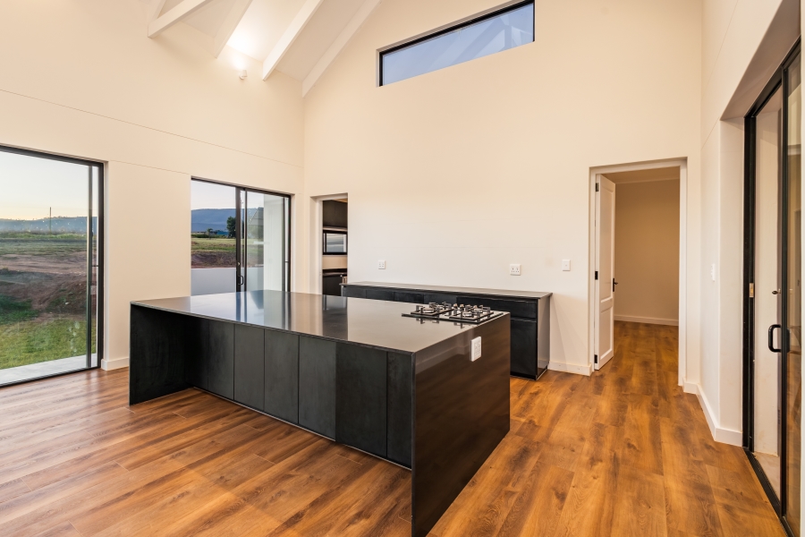 3 Bedroom Property for Sale in The Crags Western Cape